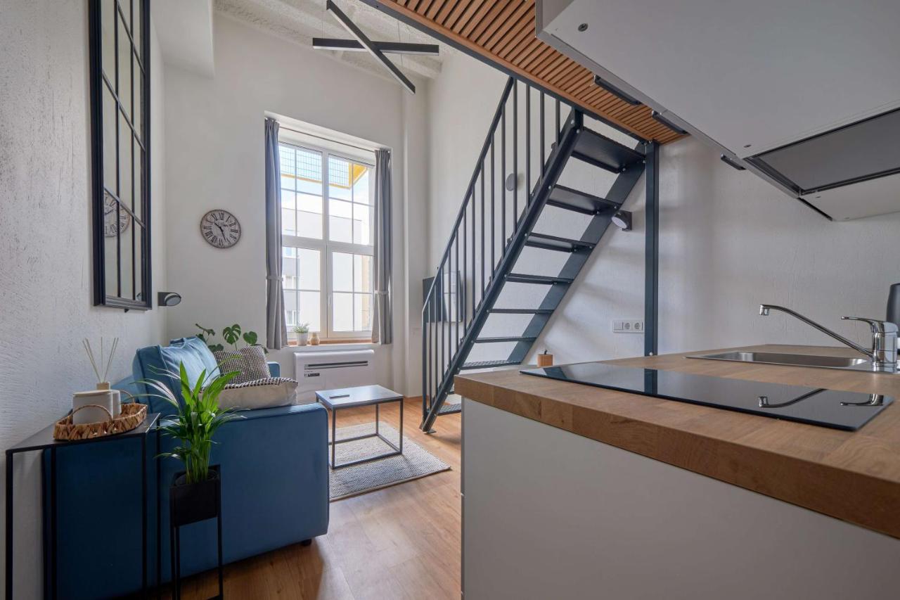 Queen Barbora Central Lofts Kaunas Exterior foto